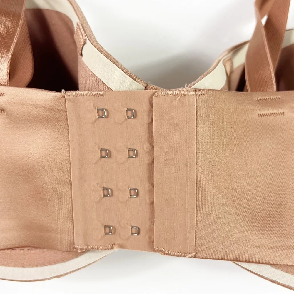 Soma Vanishing Strapless/Strap Bra 38D Cream NWT